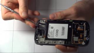 Видео Замена модуля дисплея Samsung Galaxy S3 i9300 (автор: iQСервис)