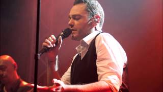 Tiziano Ferro - Rosso Relativo (Acoustic)