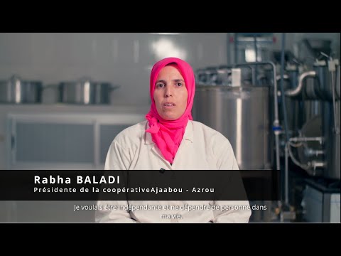 رابحة رئيسة التعاونية الفلاحية أجعبو بمدينة إفران مستفيدة من برنامج إحياء