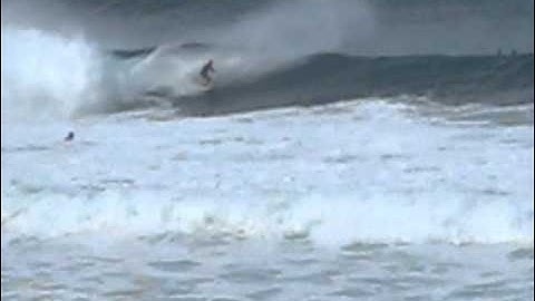 Pipeline - small clean ride Jan 2011