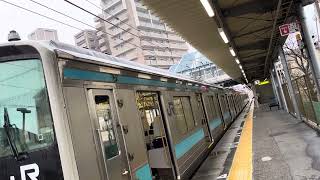 当駅始発。２０５系普通京都行き城陽駅到着発車。