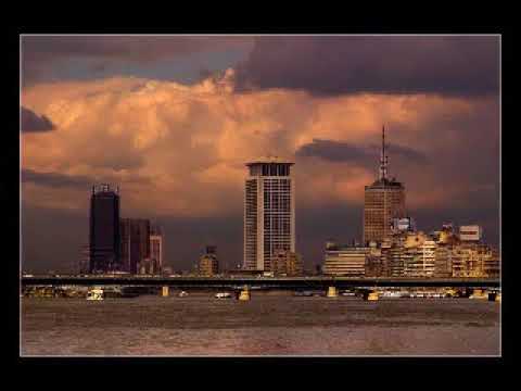النجمه مالت على القمر عبدالحليم حافظ