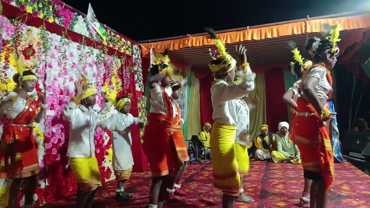 गुधना डांस ग्रुप ब्लाक धनोरा जिला सिवनी 