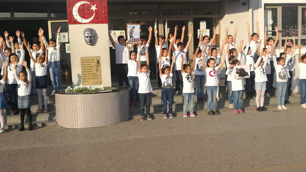 Zehra Semahat Erişen ilkokulu 10 Kasım etkinliği