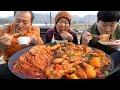 묵은지가  통째로 들어간 묵은지 닭볶음탕!! (Braised Spicy Chicken and ripe Kimchi) 요리&먹방!! - Mukbang eating show