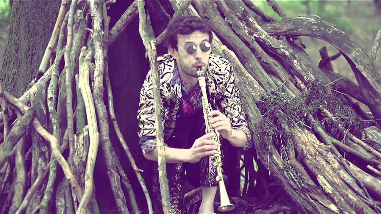 Discoteka Yugostyle - Eagle Dangers - Official Music Video auf YouTube ansehen Discoteka Yugostyle - Eagle Dangers - Official Music Video auf YouTube ansehen