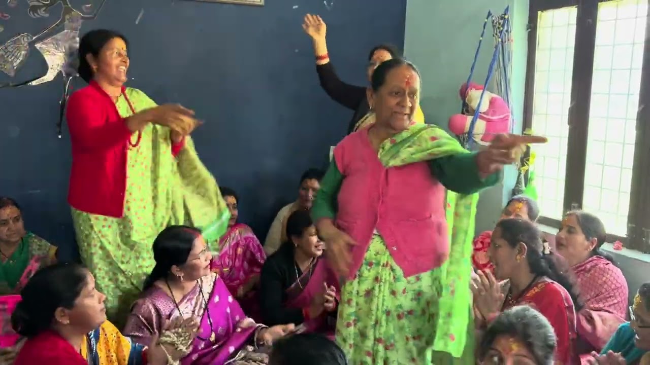 🙏🏻😂 भोले बाबा का सुंदर भजन धमाकेदार डांस के साथ 💃🏻🫶🌼With Lyrics 🙏🏻🌼🌹