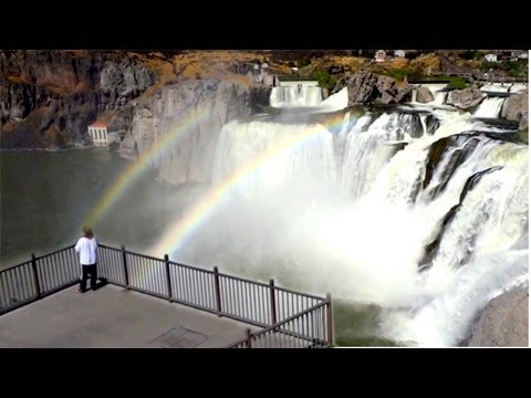 Awesome Waterfalls Nevada/Idaho Desert - Shoshone Falls