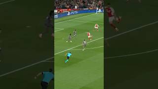 MIKEL MERINO FIRST-TIME FINISH!