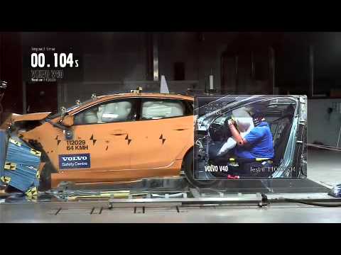 Volvo V40 Cross Country Crash Test (EuroNCAP) 