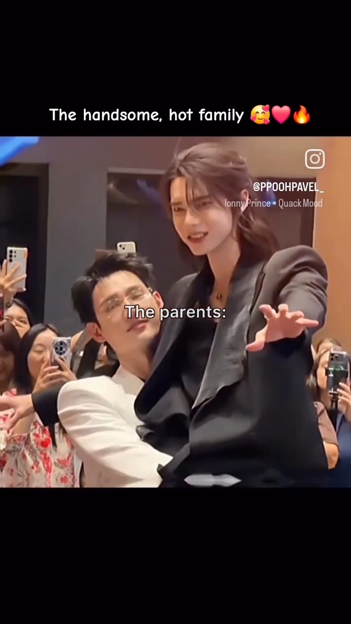 The hot family 🔥❤️🥰#blseries #firstkhaotung #firstkp