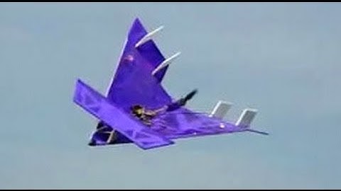 Scratch Build: Foam RC Delta Wing Jet - Own Design with Canard and Gyro