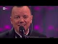 Gigi D'Alessio "Una magica storia d'amore" - 20 anni che siamo italiani 06/12/2019