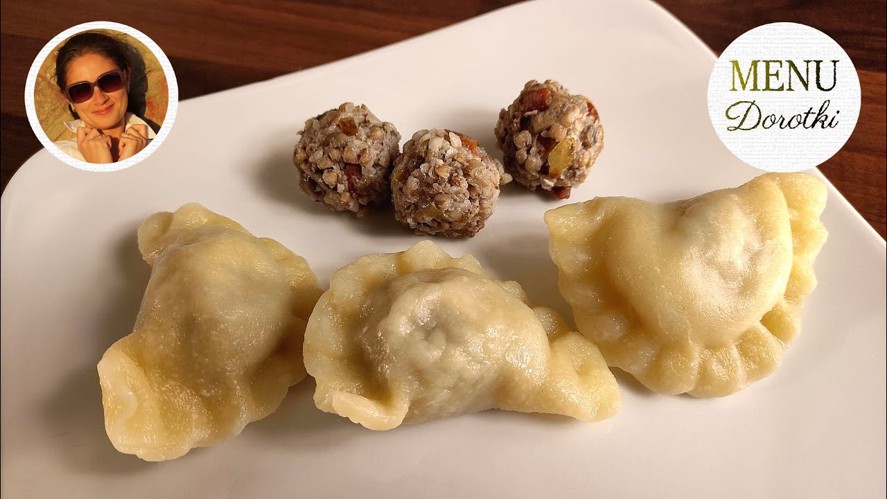Pierogi z kaszą gryczaną, boczkiem, pieczarkami i cebulą. Pyszny i prosty przepis MENU Dorotki.