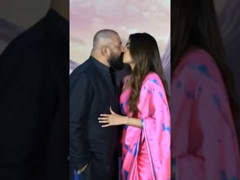 Shilpa Shetty Kiss To Sanjay Dutt Dance Love Song Shilpashetty Shortvideo 