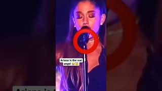 Ariana Grande's Throat Forms A Heart #arianagrande