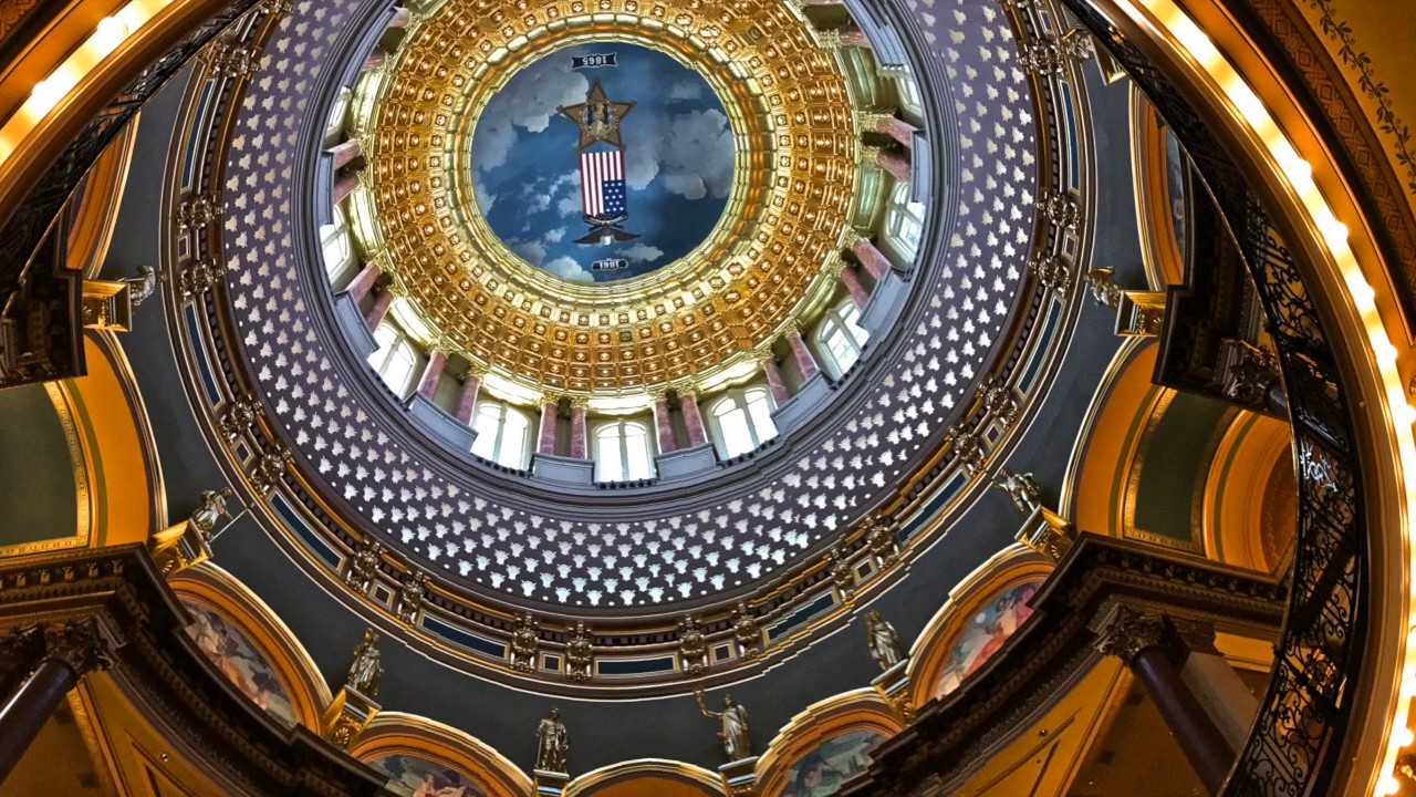 Wall Lake International Speedway - Figure 8 Racing Action!!