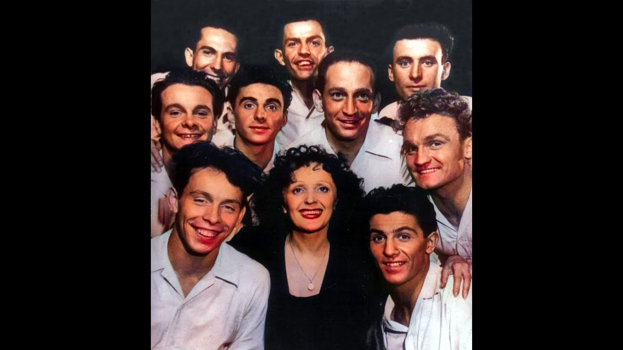 Les trois cloches (the three bells) Edith Piaf et Les Compagnons de la