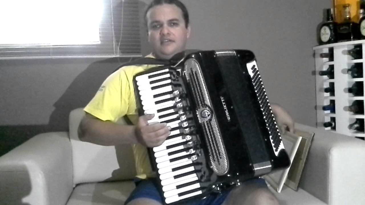 Aula de sanfona 01 Edglei Miguel