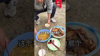 在凉山州吃彝族坨坨肉，祝彝族朋友们新年快乐！库史木萨，孜莫格尼！#坨坨肉 #彝族美食#凉山州 #四川美食  #麦总去哪吃