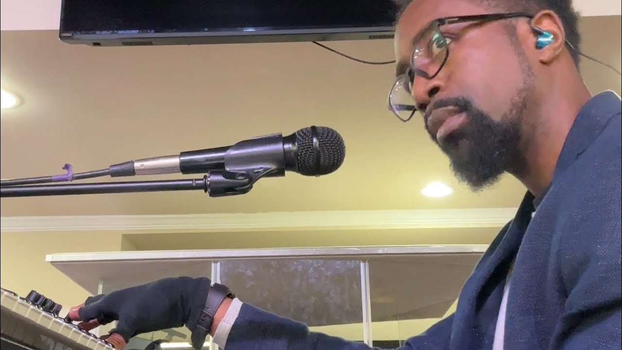 Sunday Service - Tadric Jermaine | TracksAllDay