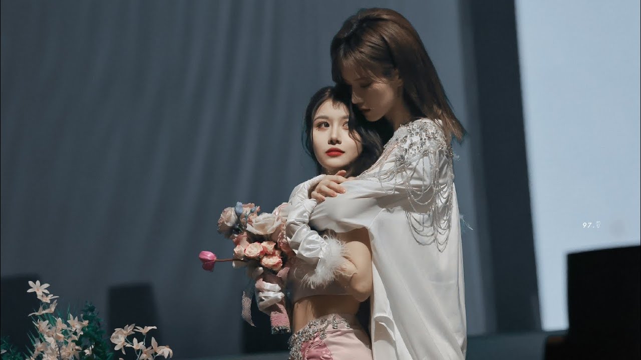 Thăng ôn ( Nóng lên ) Bách Hân Dư - Chu Di Hân 柏里挑怡