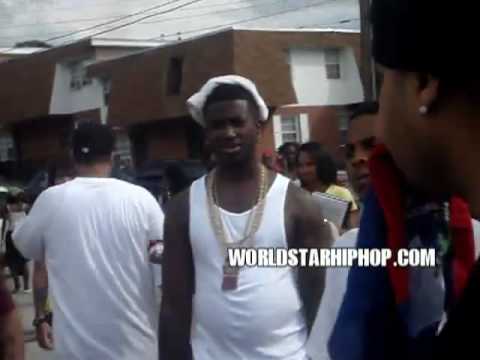 Video Crips Confronting Waka Flocka At Video Shoot Says They Cool With Gucci But CTE Aint The Ones That Ran Up On Waka It Was Them Im The One That Beat You So Whats Happening Version Without Music