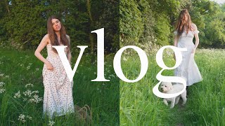 My rural life vlog | Walks, house updates and evenings in the garden