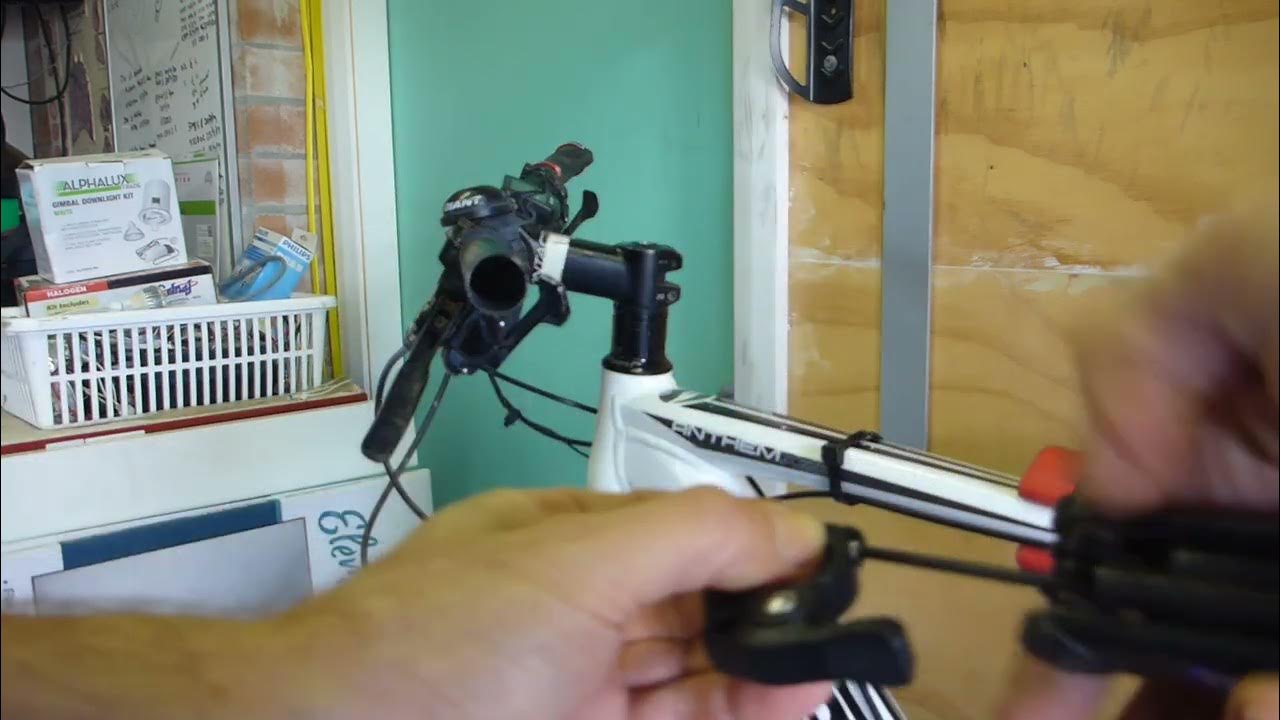 Installing a Zoom Dropper Post on a Giant Anthem 29er Mountain Bike YouTube