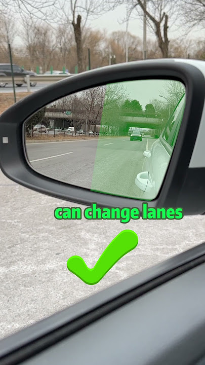 The correct timing of changing lanes and turning is grasped through the rearview mirror #driving
