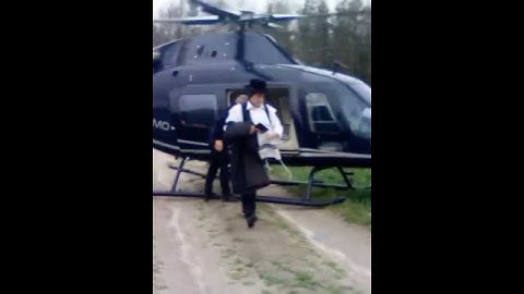 Philanthropist Yoeli Landau arrives to Kiryes Joel for a visit at Satmar Rebbe Reb Aharon