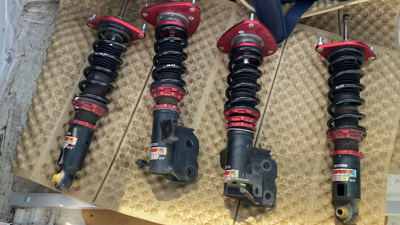 車高を下げてイキりたい