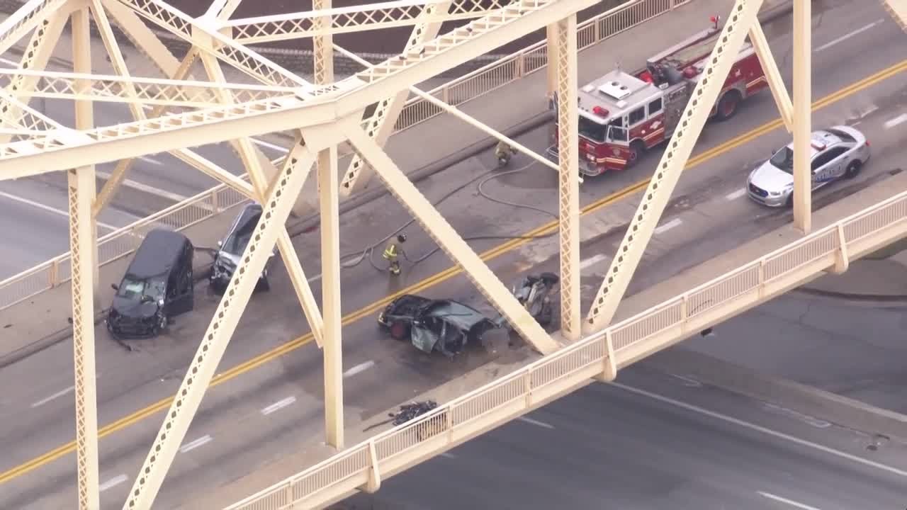 Aerials of crash on Clark Memorial Bridge - YouTube