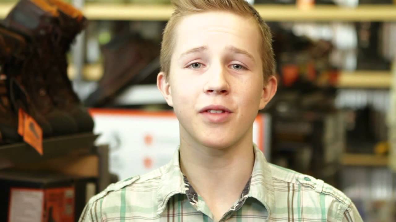 Alberta Farm Safety Program: Selecting Work Boots