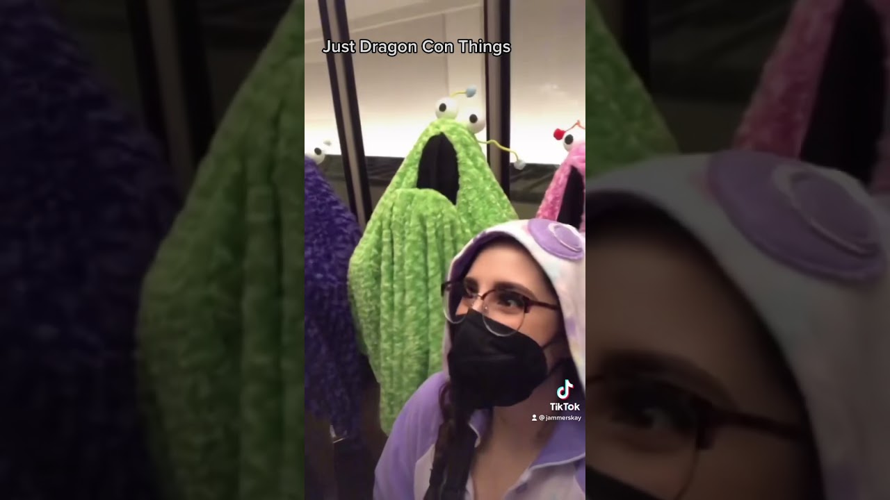 Dragon Con 2021.  Elevator Shenanigans!