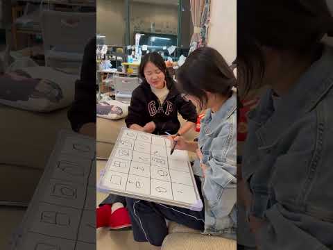 《你画！你猜！》下集，叮叮你好歹给妹妹留点面子啊 #小叮当的一家#家庭搞笑#搞笑日常 thumbnail
