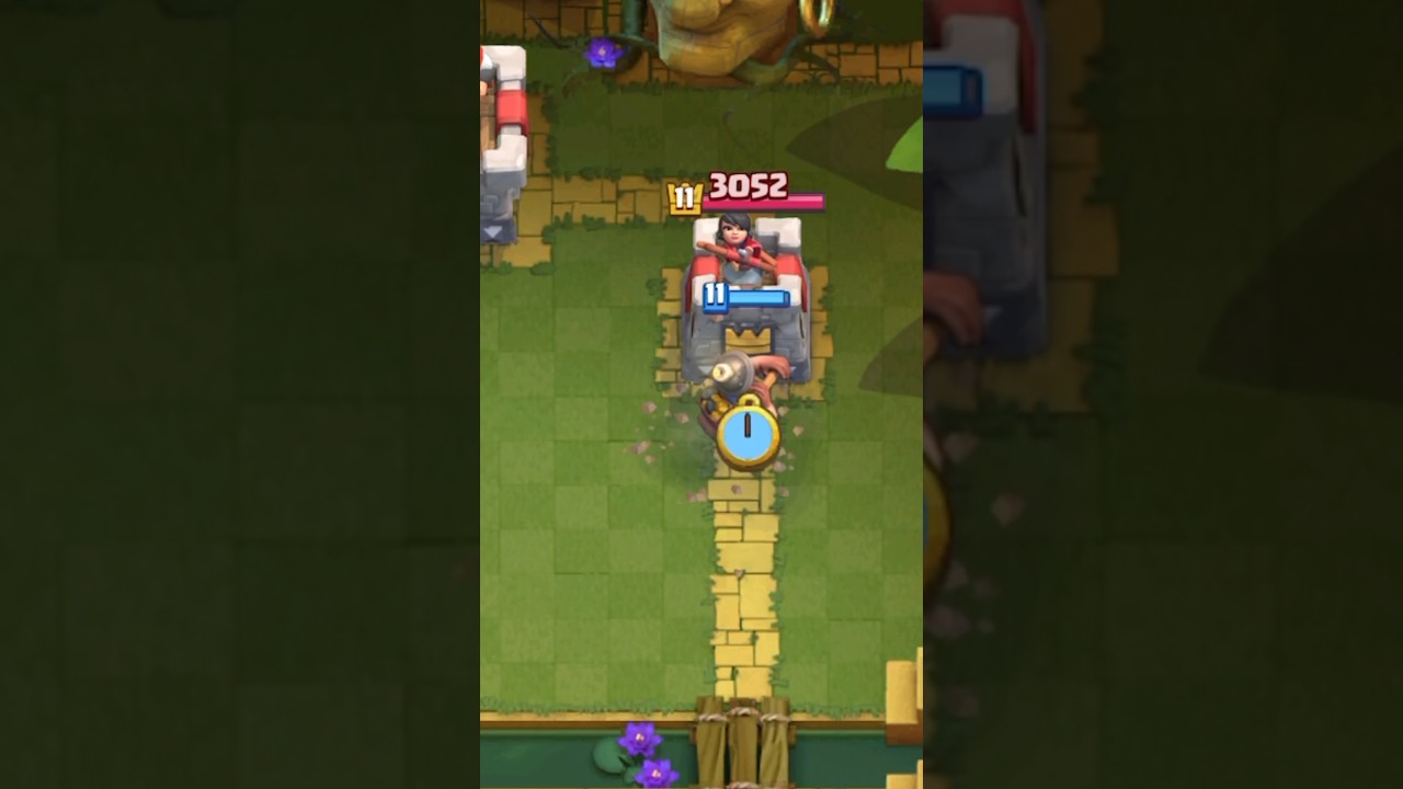 Какая карта наносит НАИМЕНЬШИЙ УРОН в Clash Royale?