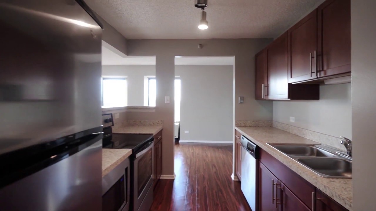 OneBedroom Apartment in Streeterville, Chicago Axis Apartments