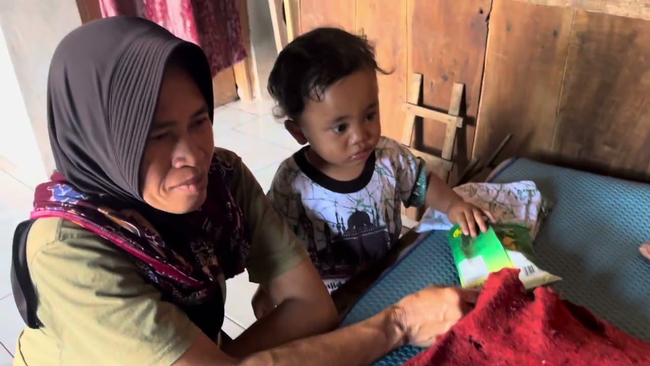 Pijat rutin seloso kliwon di mbah dukun 