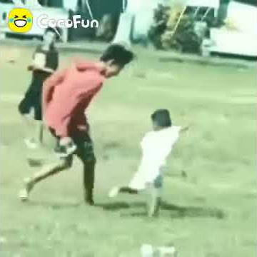 Jomblo sampah masyarakat.. Lucu anjairr,, yg jomblo wajib nonton..