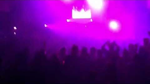 Showtek dropping lost in music at the 02 Glasgow 12/11/11
