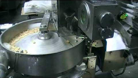 Loynds DTW500 Twist Wrapping Machine.mpeg