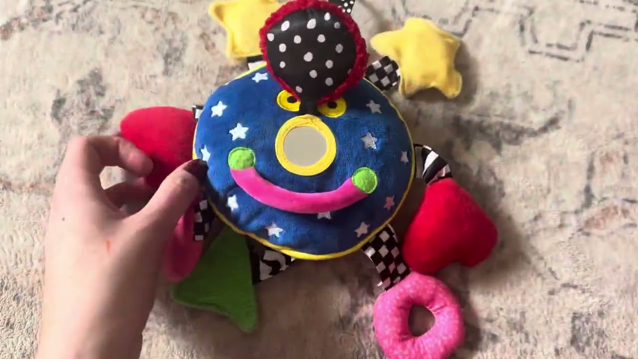 Это одна из наших любимых сенсорных игрушек для малышей… вот почему! #сенсорнаяигрушка #сенсорные...