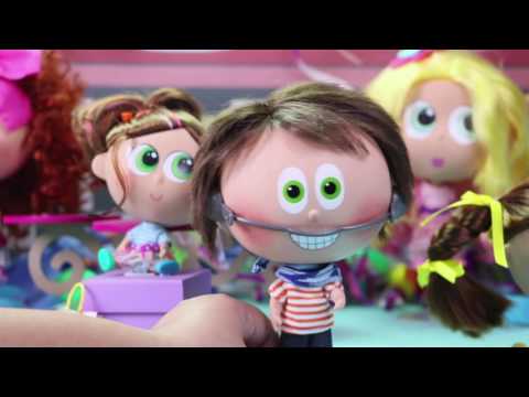 CHICOZAPOTE de DISTROLLER llega al cumple de su Prima CHIMICHANGA! - Juguetes Fantásticos - YouTube