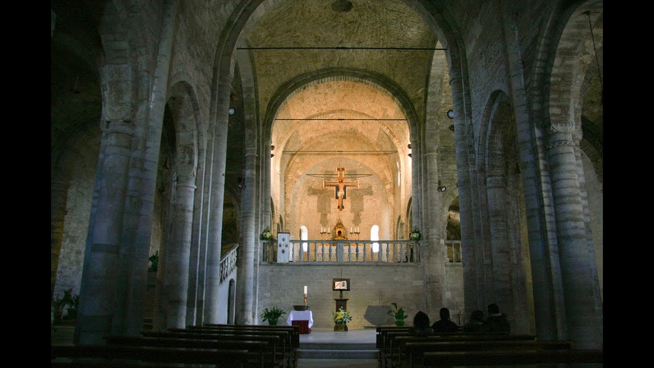 San Leo - Il Duomo di San Leone (VII sec) e la Pieve di Santa Maria Assunta (III /IV sec)