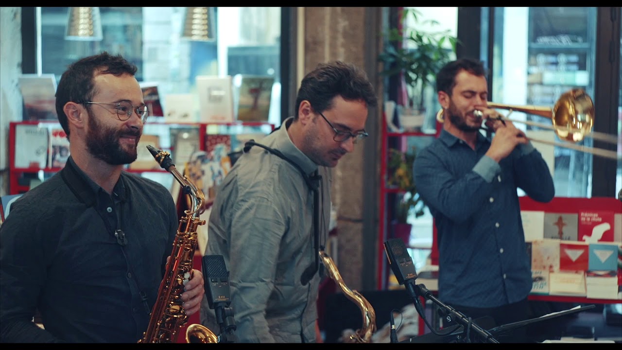 Holy Bounce Orchestra - Tuxedo Junction