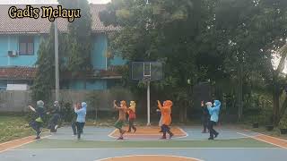 Gadis Melayu Line Dance