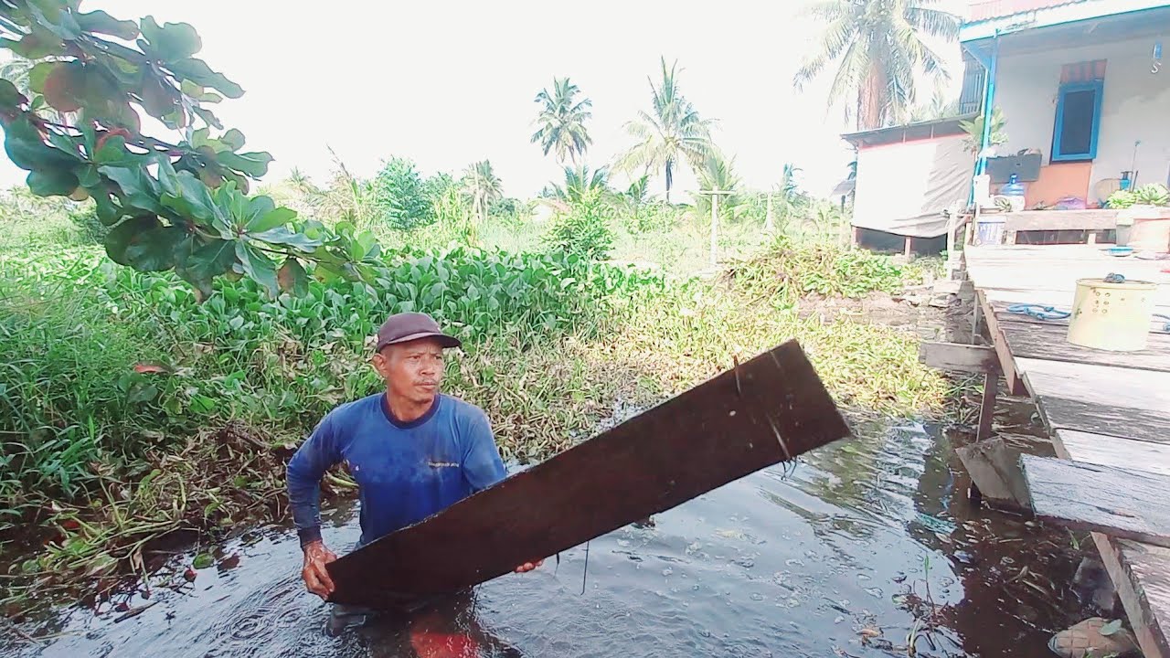 PAK JUMIRAN MASOK PARIT APA YANG DI CARI