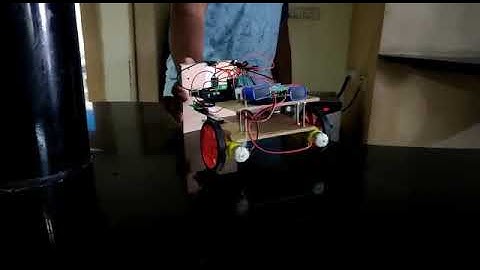 Obstacle Follower Robot using Arduino - Project assignment for Skyfi Labs online course - by Tejas