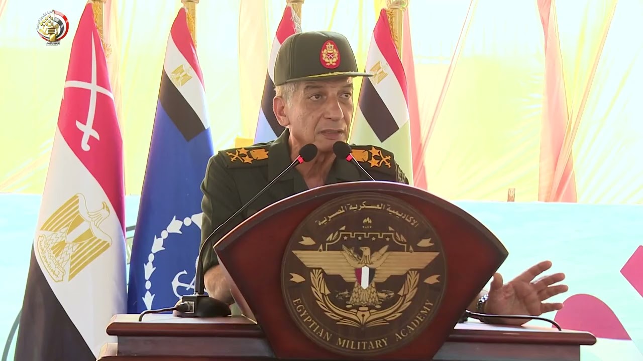 الفريق أول محمد زكى يتفقد اختبارات القبول للأكاديمية العسكرية المصرية بالكلية الحربية